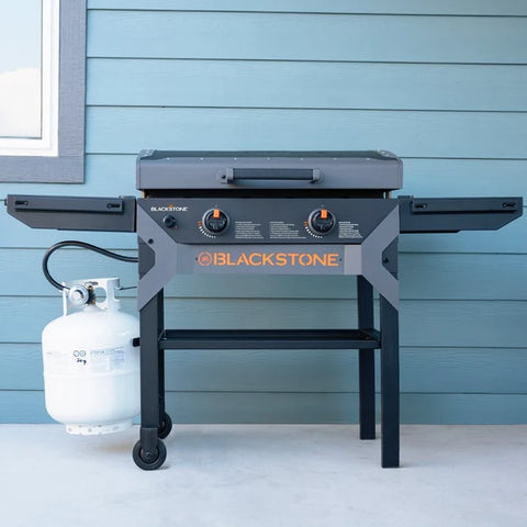 BLACKSTONE Iron Forged 28in Griddle  W/Hood